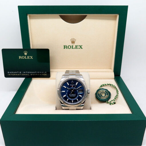 Rolex 326934 Skydweller with Blue Dial on Oyster (New Old Stock) - Image 2