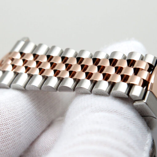 Rolex 126331 Datejust 41 18K/SS with Slate Roman Dial on Jubilee - Image 8