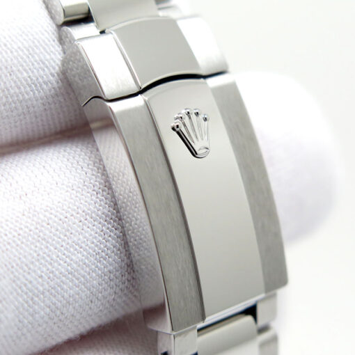 Rolex 126334 Datejust 41 with Azzurro Blue Roman Dial on Oyster - Image 7