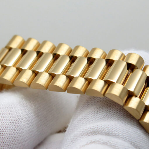 Rolex 18038 Day Date 18K Yellow Gold with Champagne Stick Dial - Image 10