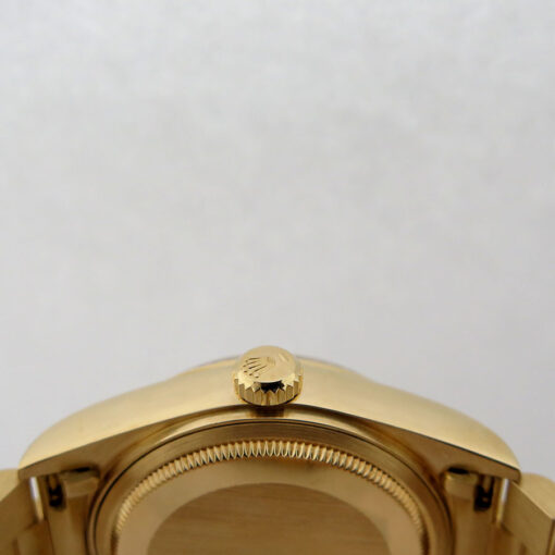 Rolex 18038 Day Date 18K Yellow Gold with Champagne Stick Dial - Image 4