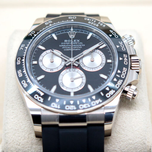 Rolex 126519LN Cosmograph Daytona 18K White Gold with Black Dial on Oysterflex - Image 3