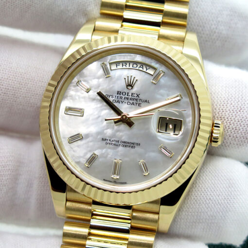 Rolex 228238 Day Date 40 18K Yellow Gold with Mother of Pearl Diamond Baguette Dial - Image 4