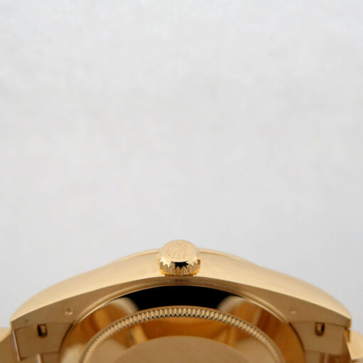 Rolex 228238 Day Date 40 18K Yellow Gold with Mother of Pearl Diamond Baguette Dial - Image 5