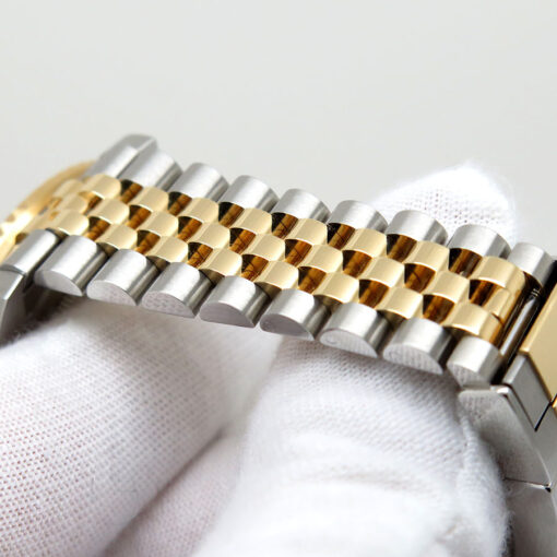 Rolex 126713GRNR GMT Master II 18K/SS on Jubilee - Image 8