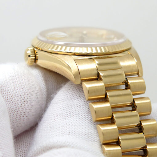 Rolex 18238 Day Date 18K Yellow Gold with Champagne Diamond Dial - Image 7