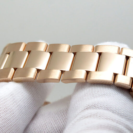 Rolex 118235 Day Date 18K Rose Gold with Pink Roman Dial on Oyster - Image 8