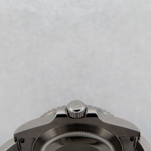 Rolex 116610LV Submariner - Image 4