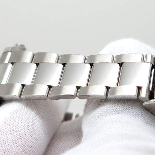Rolex 126500LN Cosmograph Daytona with White Dial - Image 8