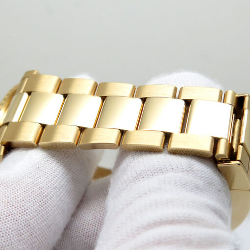 Rolex 126618LB Submariner 41 18K Yellow Gold - Image 8