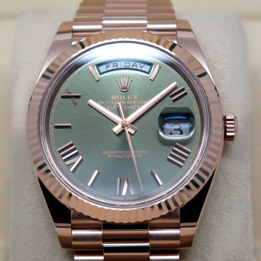 Rolex 228235 Day Date 40 18K Rose Gold with Olive Green Dial - Image 3