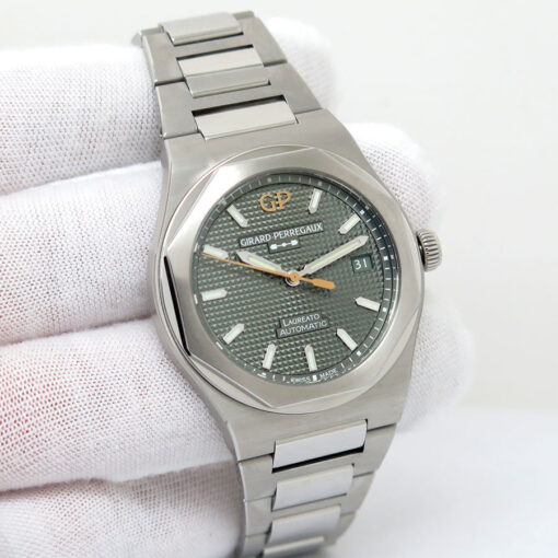 Girard Perregaux 81005 Laureato 38mm with Sage Green Dial (New Model)