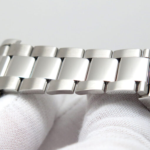 Rolex 116400 Milgauss with White Dial - Image 8