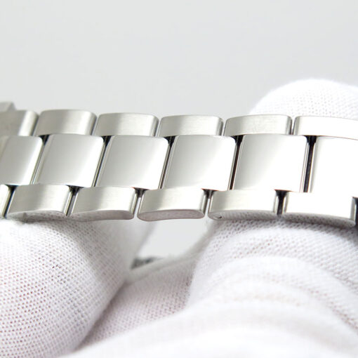 Rolex 116400 Milgauss with White Dial - Image 6