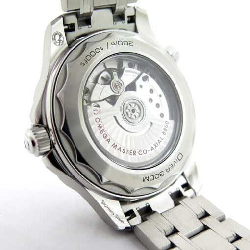 Omega Seamaster Diver 300m with White Dial on Bracelet - Image 4