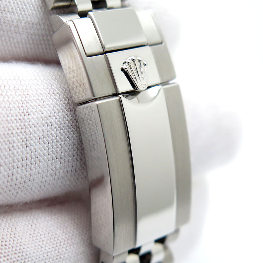 Rolex 126710BLRO GMT Master II on Jubilee - Image 7