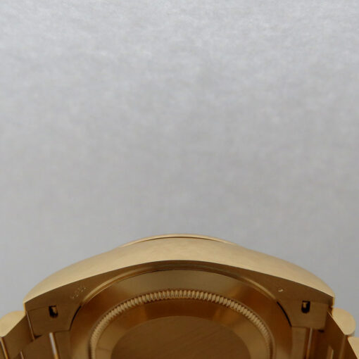 Rolex 228238 Day Date 40 18K Yellow Gold with Black Onyx Diamond Baguette Dial - Image 6