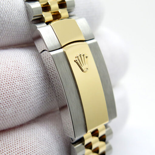 Rolex 126333 Datejust 41 18K/SS with Silver Stick Dial on Jubilee - Image 7