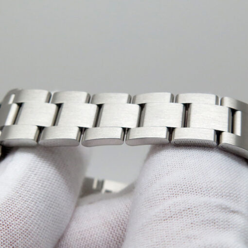 Rolex 277200 Oyster Perpetual 31 with Celebration Dial - Image 8