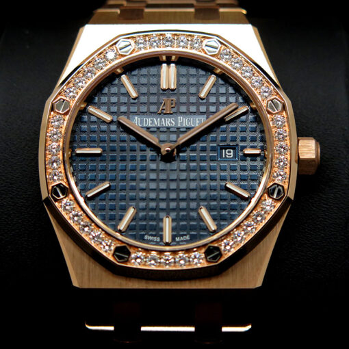 Audemars Piguet 67651OR Royal Oak 18K Rose Gold with Blue Dial and Diamond Bezel - Image 3