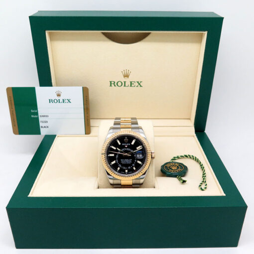 Rolex 326933 Skydweller 18K/SS with Black Dial on Oyster - Image 2
