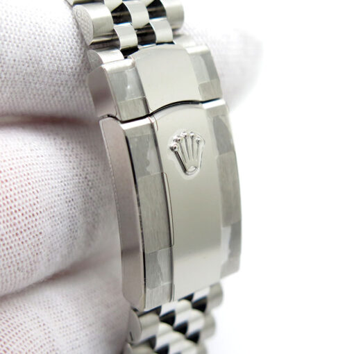 Rolex 126300 Datejust 41 with Mint Green Dial on Jubilee - Image 7