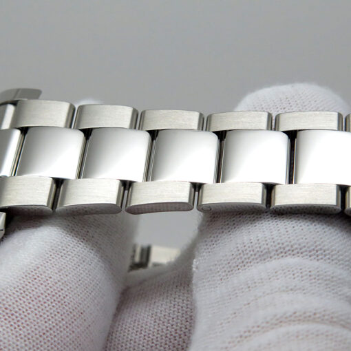Rolex 116400GV Milgauss with Black Dial (New Old Stock) - Image 6