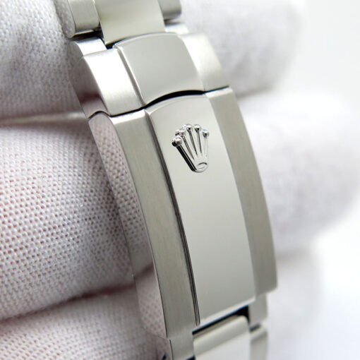 Rolex 116400GV Milgauss with Blue Dial - Image 7