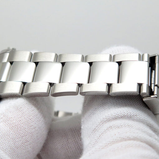 Rolex 116500LN Cosmograph Daytona with White Dial - Image 8