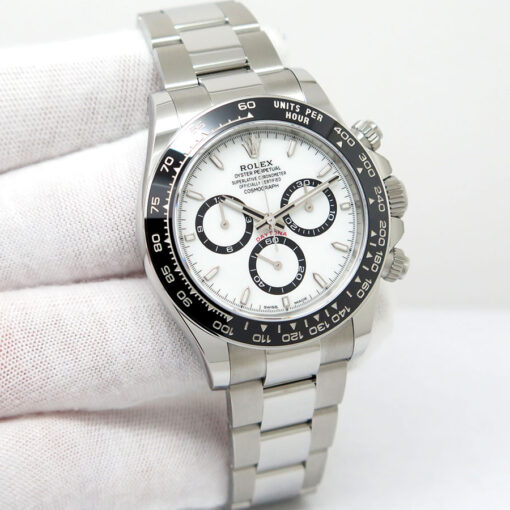 Rolex 126500LN Cosmograph Daytona with White Dial