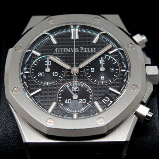 Audemars Piguet 26240ST Royal Oak Chronograph with Black Dial - Image 3