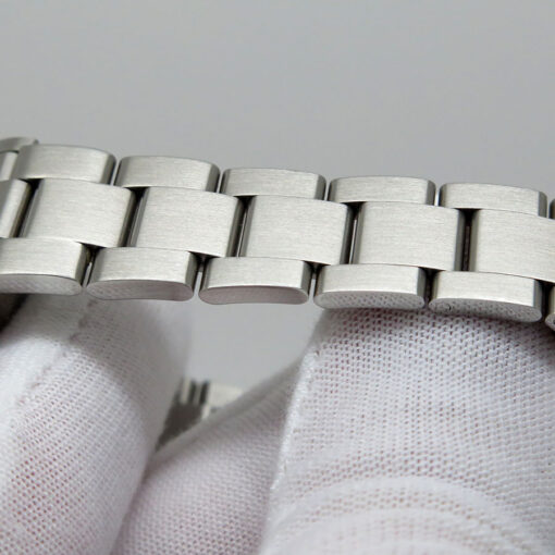 Rolex 277200 Oyster Perpetual 31 with Pink Dial - Image 6