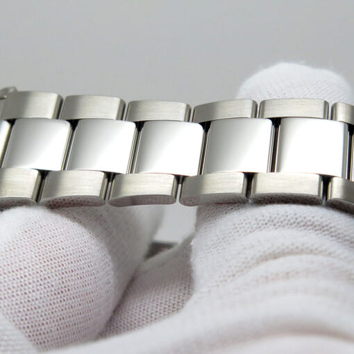 Rolex 116520 Cosmograph Daytona with White Dial (New Old Stock) - Image 7