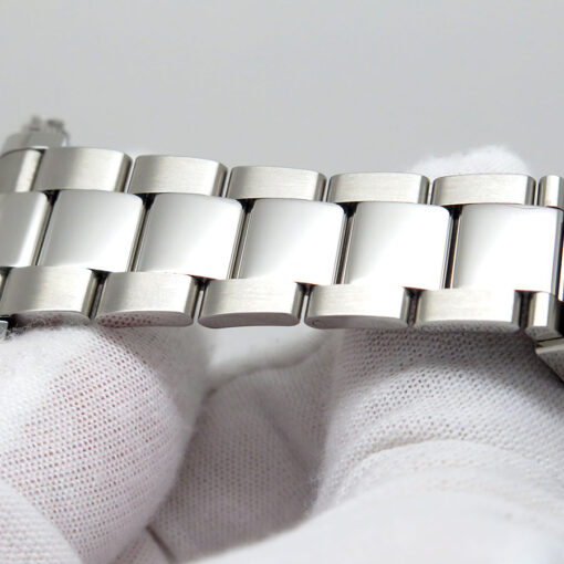 Rolex 126500LN Cosmograph Daytona with White Dial - Image 8
