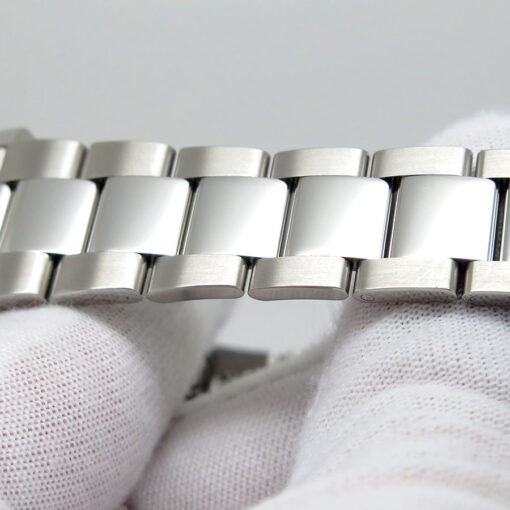 Rolex 126500LN Cosmograph Daytona with White Dial - Image 6