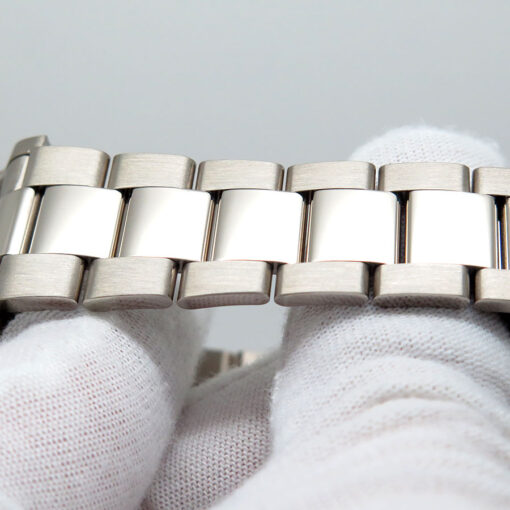 Rolex 126619LB Submariner 41 18K White Gold - Image 6