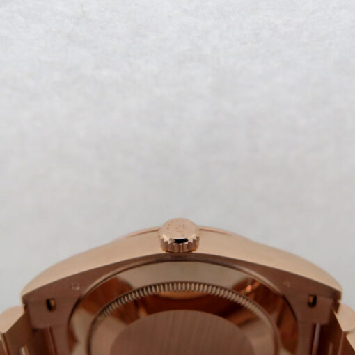 Rolex 228235 Day Date 40 18K Rose Gold with Olive Green Dial - Image 4