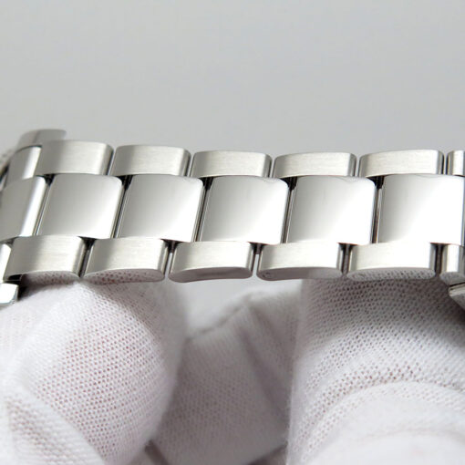 Rolex 126622 Yachtmaster with Blue Dial - Image 8