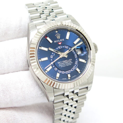 Rolex 326934 Skydweller with Blue Dial on Jubilee (New Old Stock)