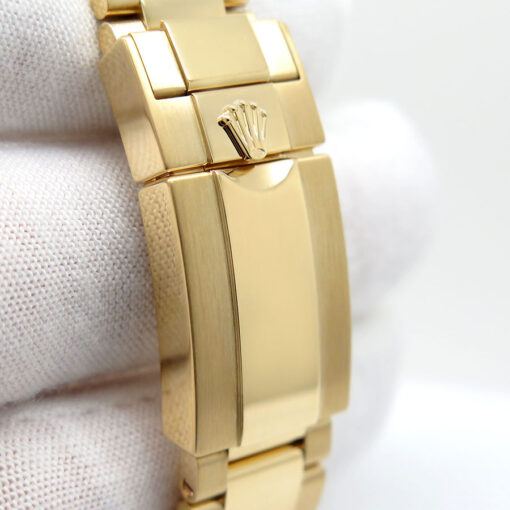 Rolex 116718LN GMT Master II 18K Yellow Gold with Green Dial - Image 7