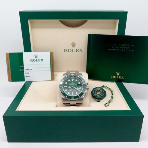 Rolex 116610LV Submariner - Image 2