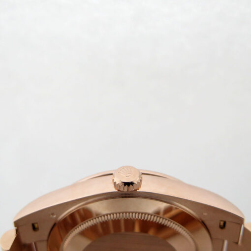 Rolex 228345RBR Day Date 40 18K Rose Gold with Chocolate Diamond Baguette Dial - Image 4