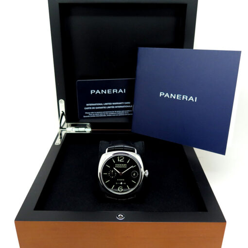 Alternative view of Panerai PAM 268 Radiomir 8 Days