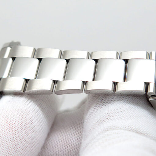 Rolex 126500LN Cosmograph Daytona with White Dial - Image 8