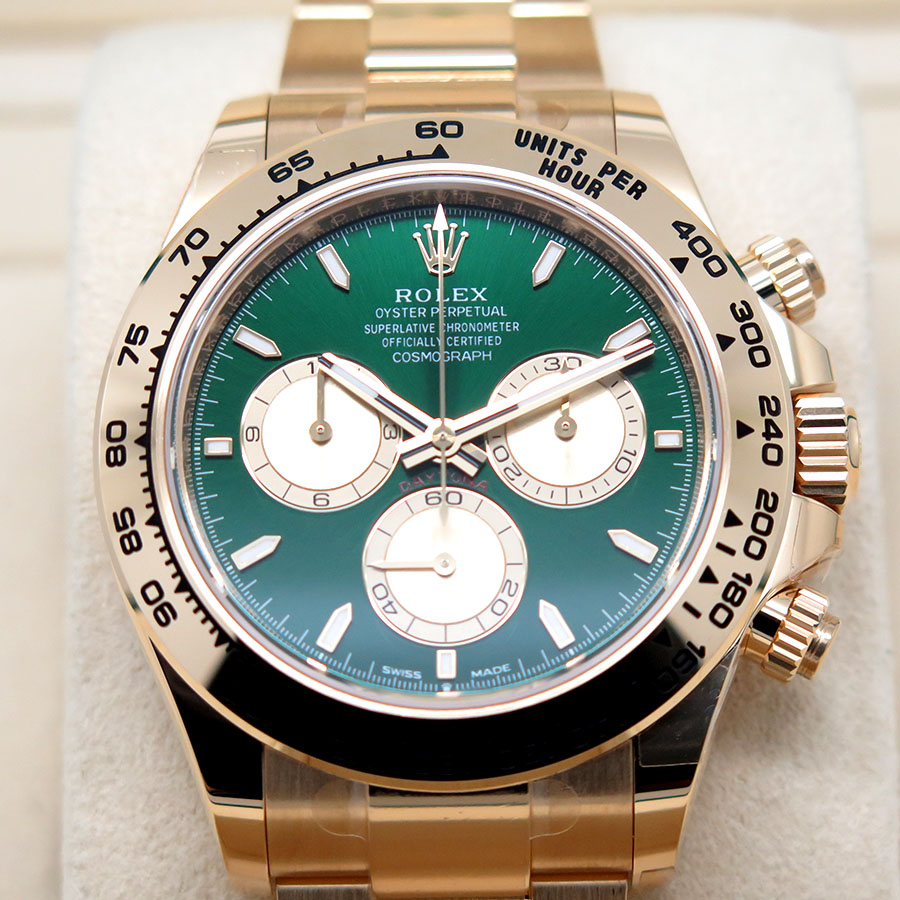 Rolex 126508 Cosmograph Daytona 18K Yellow Gold with Green and Gold Dial (New Model) - Image 4