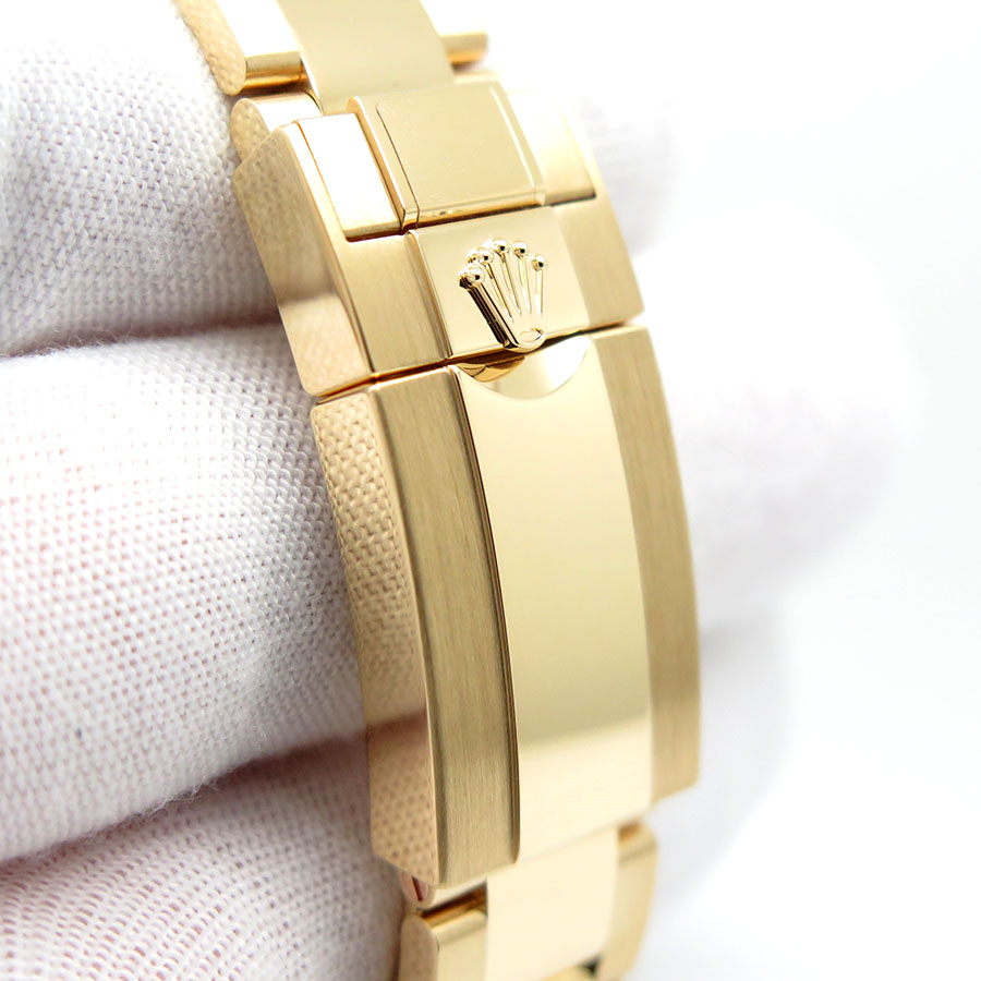 Rolex 126508 Cosmograph Daytona 18K Yellow Gold with Green and Gold Dial (New Model) - Image 8