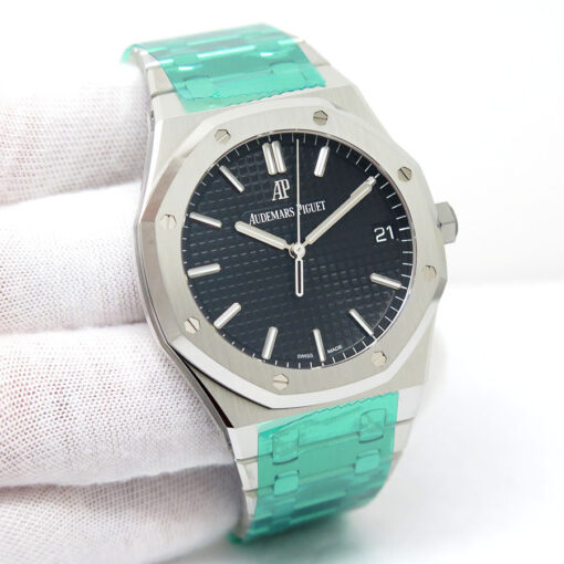 Audemars Piguet 15500ST Royal Oak with Black Dial (New Old Stock)
