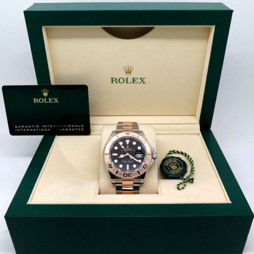 Rolex 126621 Yachtmaster 18K/SS with Black Dial - Image 2