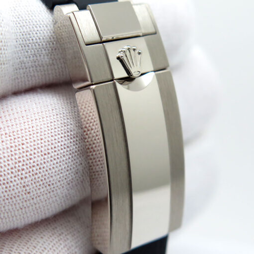 Rolex 126519LN Cosmograph Daytona 18K White Gold with Black Dial on Oysterflex - Image 7