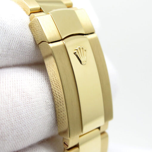 Rolex 336938 Skydweller 18K Yellow Gold with Champagne Dial on Oyster - Image 7